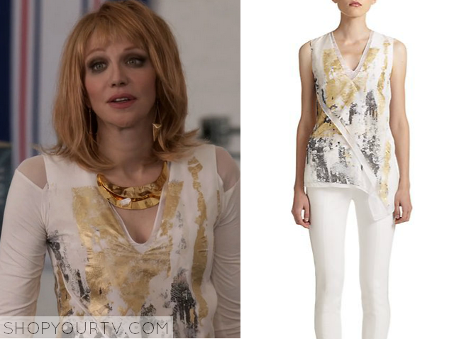 Revenge: Season 4 Episode 18 White Goldâ€™s Gold Foil V NEck Tank