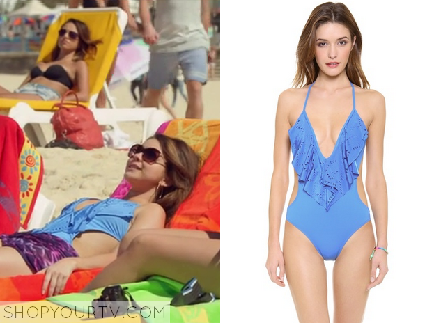 Modern Family: Season 5 Epsiode 20 Haley's Blue Cut Out Swimsuit.