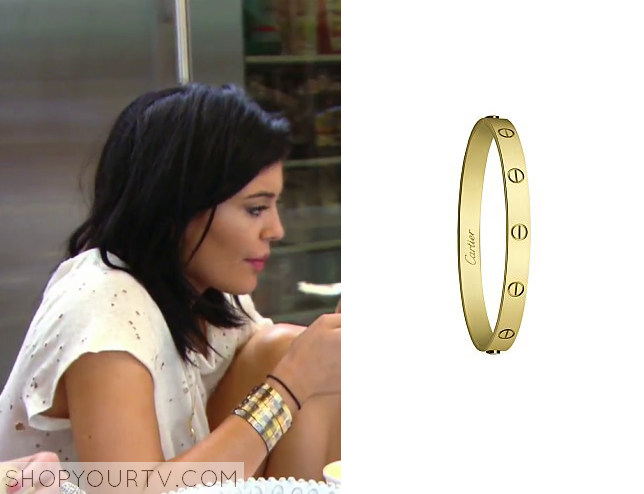 gold bracelet kylie jenner wears
