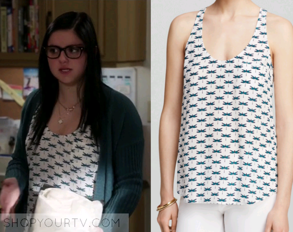 Alex Dunphy (Ariel Winter) wears this white and teal blue dragonfly print t...
