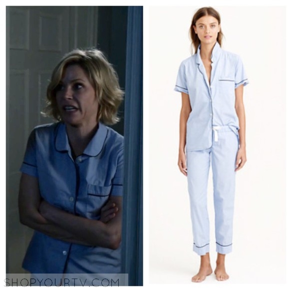 Modern Family: Season 7 Episode 22 Claire's Blue Vintage Pajama Set ...