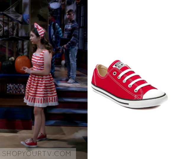 3x15-riley-matthews-gmw-red-converse 