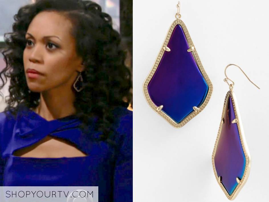 The Young and the Restless: November 2017 Hilary's Blue Drop Earrings ...