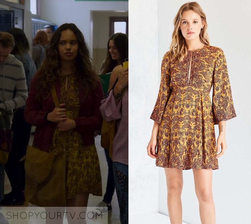 13 Reasons Why: Season 2 Episode 10 Jessica's Yellow Printed Dress ...