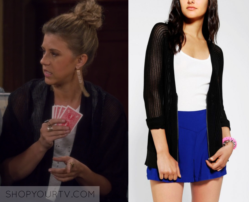 Fuller House: Season 4 Episode 7 Stephanie's Mesh Cardigan | Fashion ...