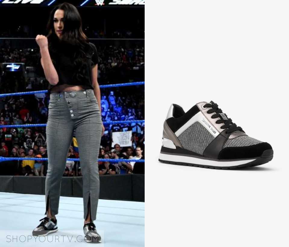 nikki bella sneakers