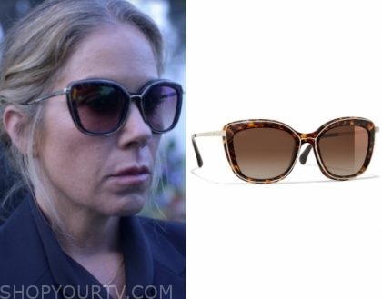 Dead To Me Season 1 Episode 3 Jens Tort Sunglasses Shop Your Tv