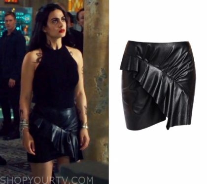 gnist uvidenhed det kan Shadowhunters: Season 3 Episode 22 Izzy's Faux Leather Ruffle Skirt | Shop  Your TV