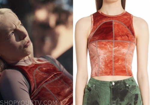 Euphoria fashion — Episode: S01E03 Made You Look Shirt: Lapped Seam