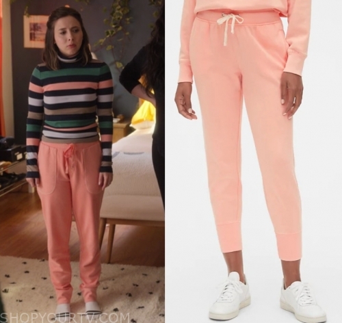 Dollface: Season 1 Episode 6 Izzy's Peach Pants | Shop Your TV