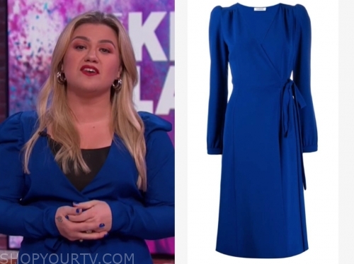 kelly clarkson's blue wrap dress