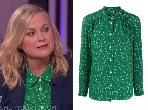 amy poheler, green heart shirt, the kelly clarkson show