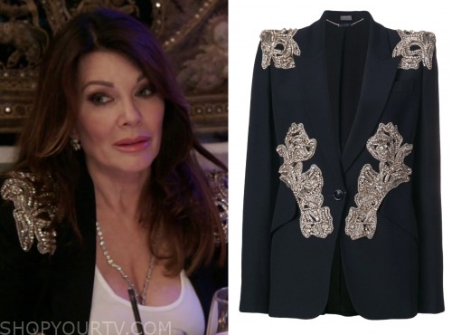 A New Clue That Lisa Vanderpump Quits Real Housewives
