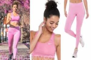 pink sports bra and leggings