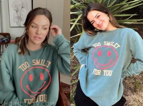 becca tilley, the bachelor, green smiley face sweatshirt