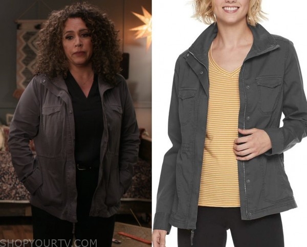 Dead To Me Season 2 Clothes, Style, Outfits, Fashion, Looks | Shop Your TV