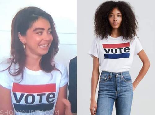 sarah hyland, the bachelor, vote tee