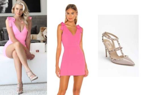 emily ferguson, the bachelor, hot pink bow dress, studded heels