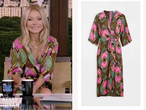 live with kelly and ryan, kelly ripa, pink and green printed midi dress
