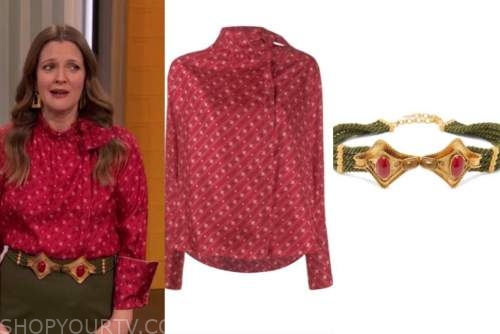 drew barrymore, drew barrymore show, red printed blouse, green and red belt