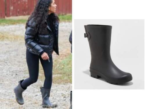 bri springs, black rain boots, the bachelor