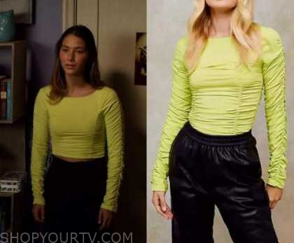 Atypical: Season 4 Episode 10 Izzie's Yellow Ruched Top | Shop Your TV