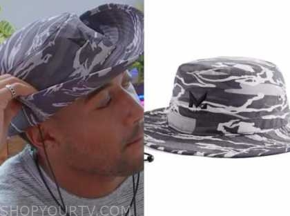 javonny vega, camo bucket hat, love island usa