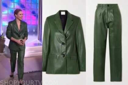 The Kelly Clarkson Show: September 2021 Kristen Bell's Green Leather ...