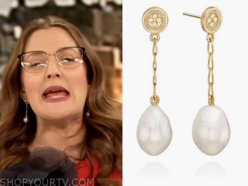 drew barrymore, drew barrymore show, pearl chain drop earrings