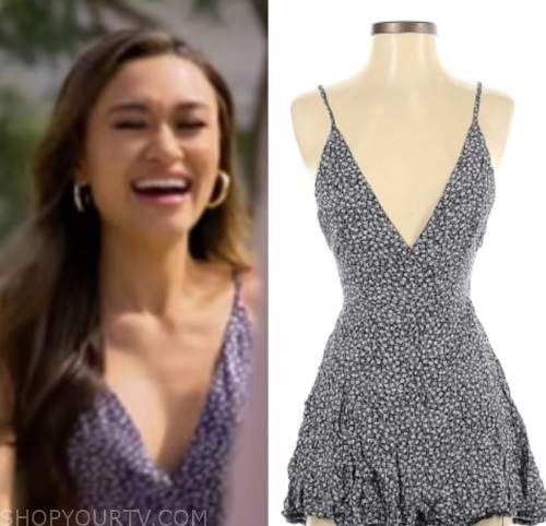sarah hamrick, the bachelor, blue floral romper