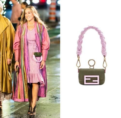 Carrie Bradshaw just schooled influencers on the Fendi baguette