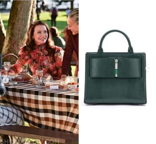 And Just Like That: Season 1 Episode 6 Charlotte's Green Croc Handbag ...