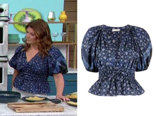 gail simmons, the good dish, blue floral puff sleeve top