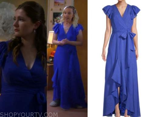 The Conners: Season 4 Episode 20 Harris & Becky's Bridesmaid Dresses ...