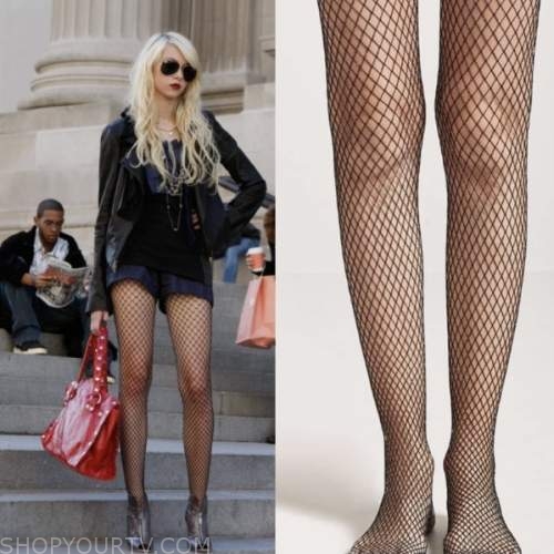 Gossip Girl: Season 3 Episode 7 jenny's fishnet tights