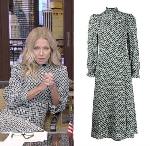 Live with Kelly and Ryan: September 2022 Kelly Ripa's Blue Geometric ...