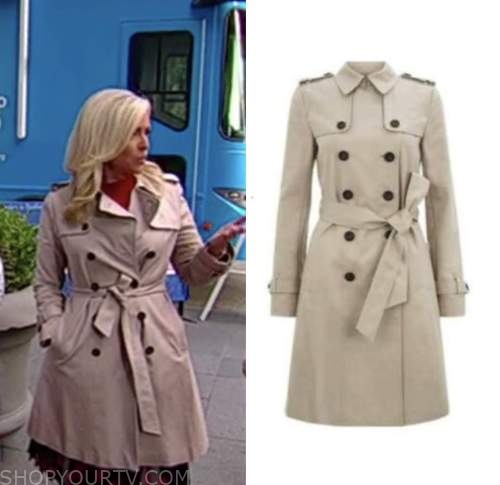 fox and friends, janice dean, beige trench coat