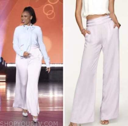 The Jennifer Hudson Show: October 2022 Jennifer Hudson's Lavender Silk ...