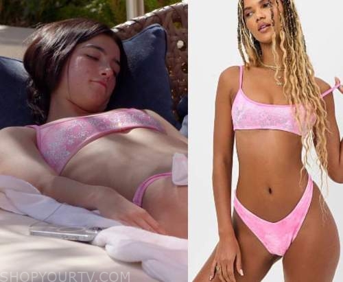 The D'Amelio Show: Season 2 Episode 8 Charli's Pink Floral Bikini Top