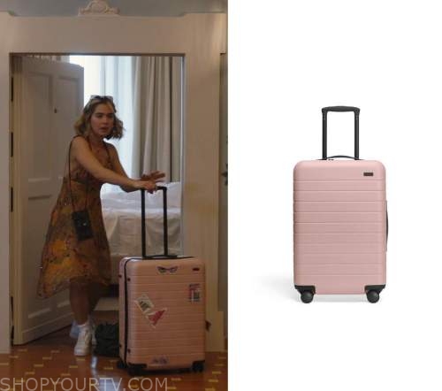 These are the exact suitcases used by Tanya McQuoid in White Lotus