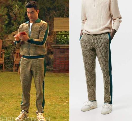 Parker Preston Clothes, Style, Outfits worn on TV Shows | Shop Your TV