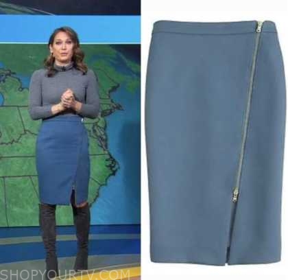 Good Morning America: January 2023 Ginger Zee's Blue Zipper Pencil ...