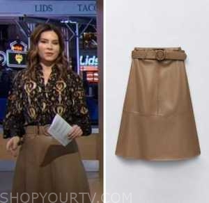 rebecca jarvis, good morning america, tan belted leather skirt