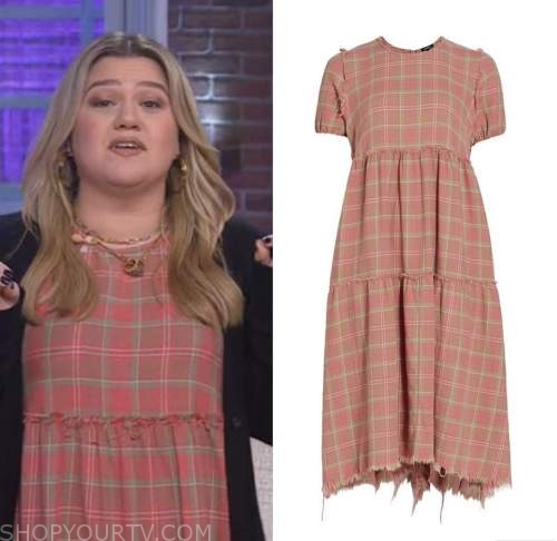 kelly clarkson, the kelly clarkson show, pink plaid dress