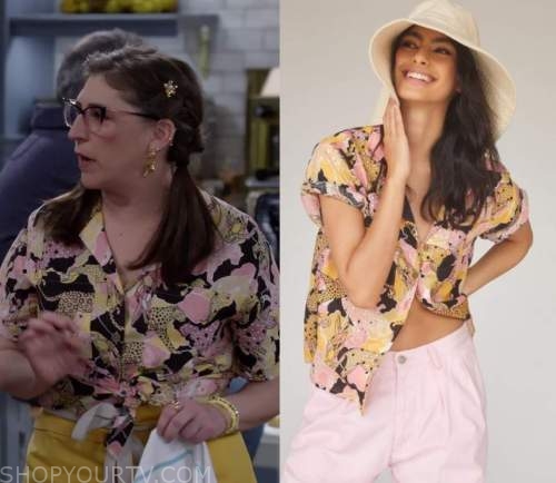 WornOnTV: Kat's wave print leggings on Call Me Kat, Mayim Bialik