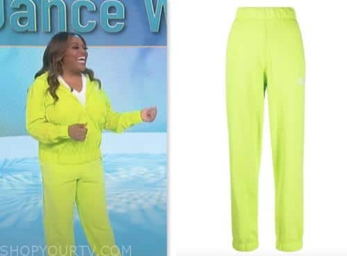 sherri shepherd, lime green sweatpants, sherri