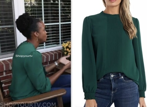 blayne alexander, nbc news daily, green pintuck blouse