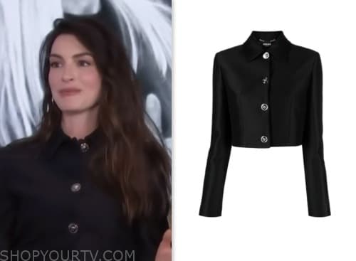 anne hathaway, access hollywood, black crop jacket