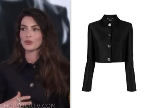 anne hathaway, access hollywood, black cropped jacket