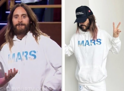jared leto, white hoodie, the kelly clarkson show